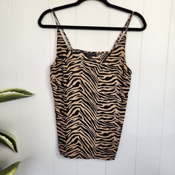 Banana Republic Brown Animal Print Tank Top Shell Blouse Flowy Office Sleeveless - Picture 2 of 7